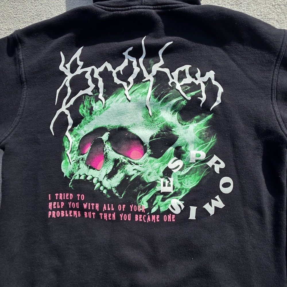 Broken Promises Hoodie Mens Medium Black Green Flaming Skull Problems Pullover - Picture 9 of 11